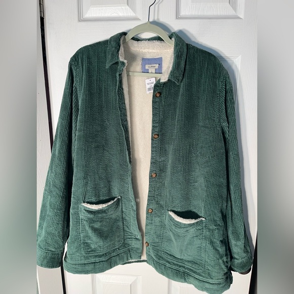 L.L. Bean Jackets & Blazers - NWT Women’s L.L. Bean Corduroy Utility Sherpa Lined Jacket Shacket Button Large
